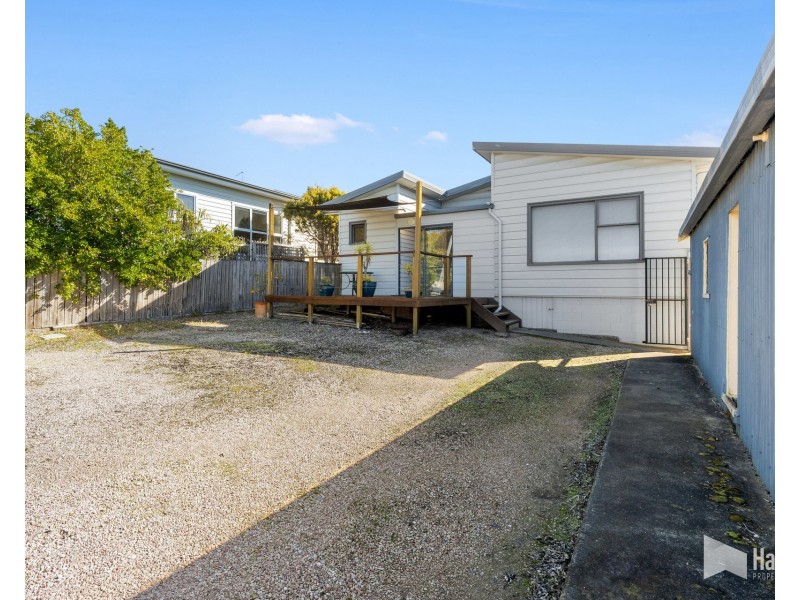 6 Barker Street, Devonport TAS 7310