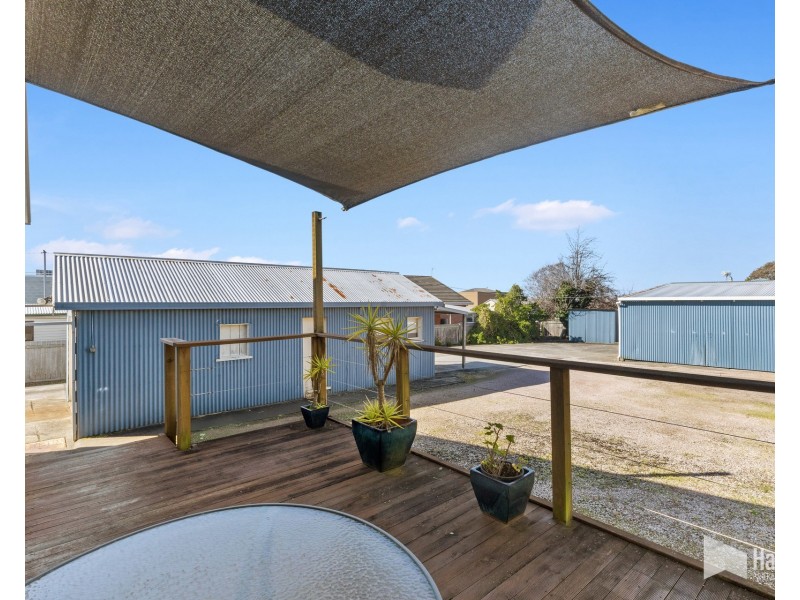 6 Barker Street, Devonport TAS 7310