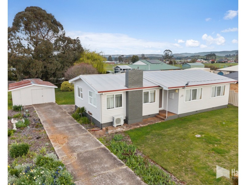 22 Henry Street, Sheffield TAS 7306
