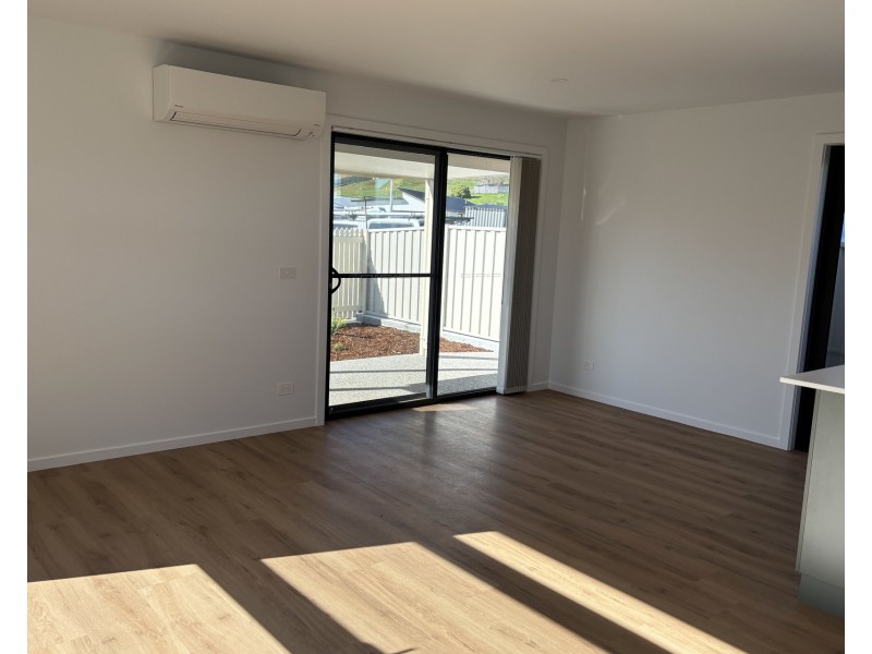 1/10 Sandwood Place, East Devonport TAS 7310