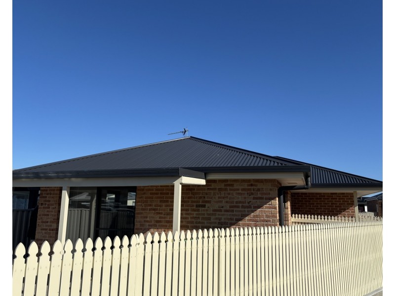 1/10 Sandwood Place, East Devonport TAS 7310