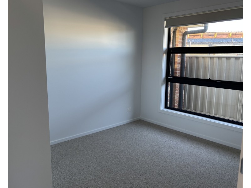 2/10 Sandwood Place, East Devonport TAS 7310