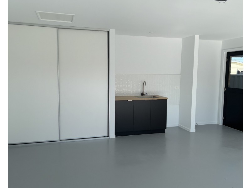 2/10 Sandwood Place, East Devonport TAS 7310