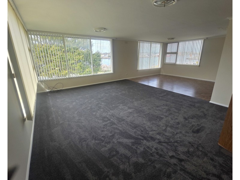 1/12 Victoria Parade, Devonport TAS 7310