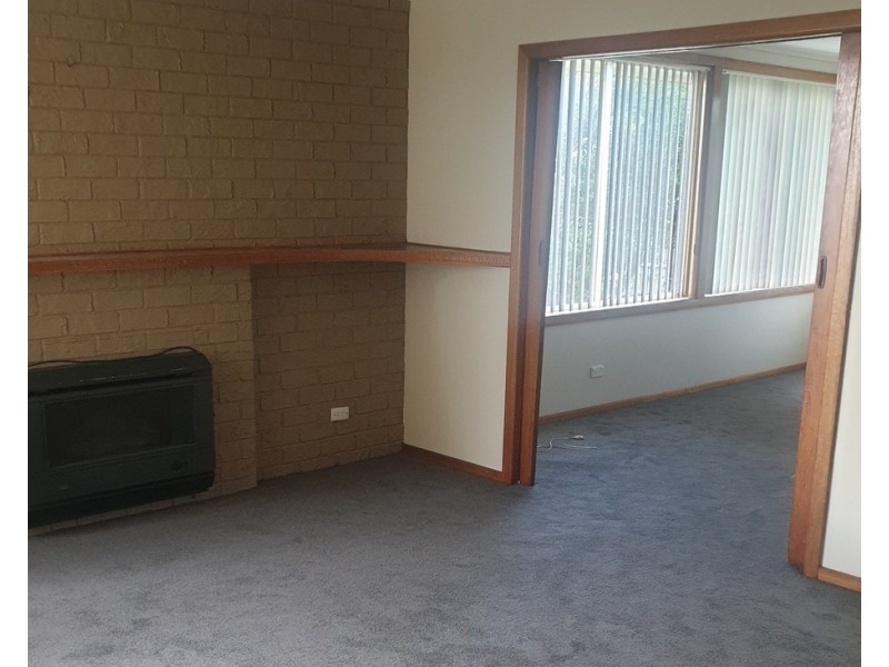 32 Chichester Drive, Devonport TAS 7310