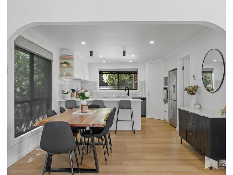 2 Woorack Place, Miandetta TAS 7310