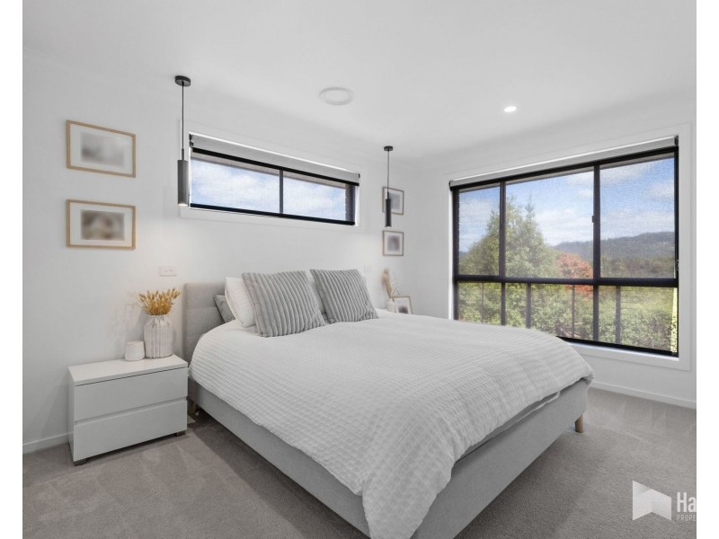 2 Woorack Place, Miandetta TAS 7310