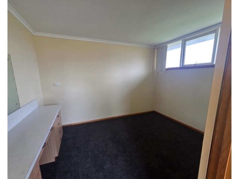 4/12 Victoria Parade, Devonport TAS 7310