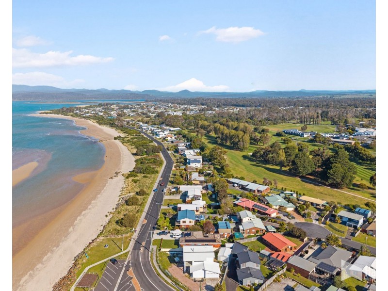 10 Seabreeze Avenue, Shearwater TAS 7307