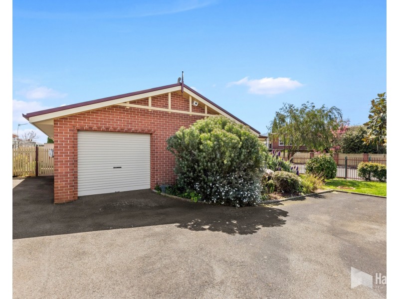 1/134-136 Steele Street, Devonport TAS 7310