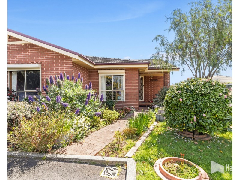 1/134-136 Steele Street, Devonport TAS 7310