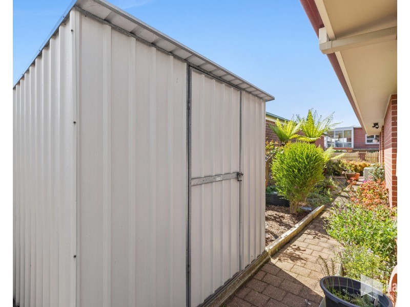1/134-136 Steele Street, Devonport TAS 7310