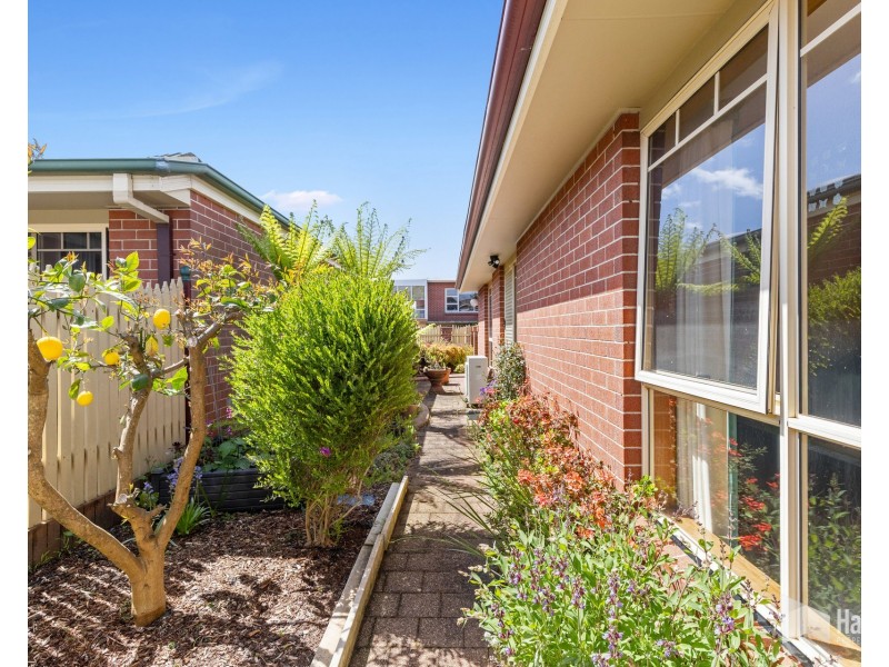 1/134-136 Steele Street, Devonport TAS 7310