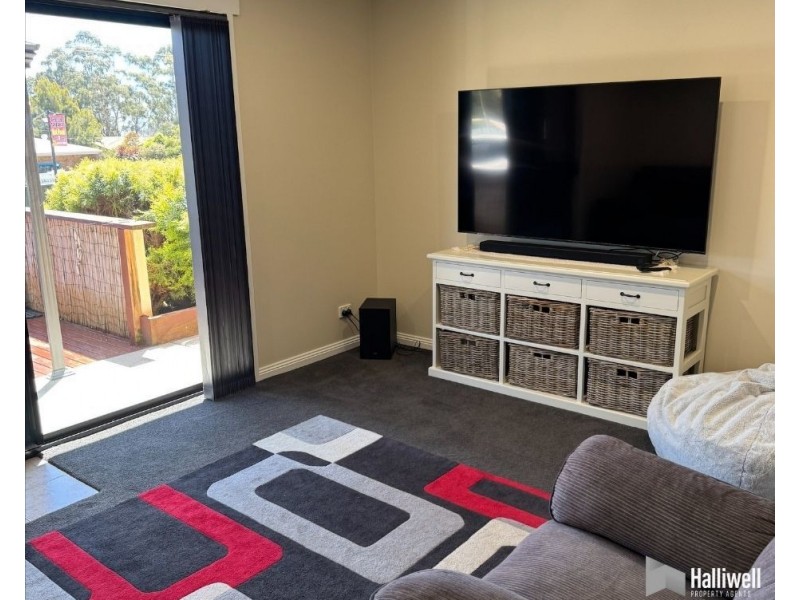 43 River Road, Ambleside TAS 7310