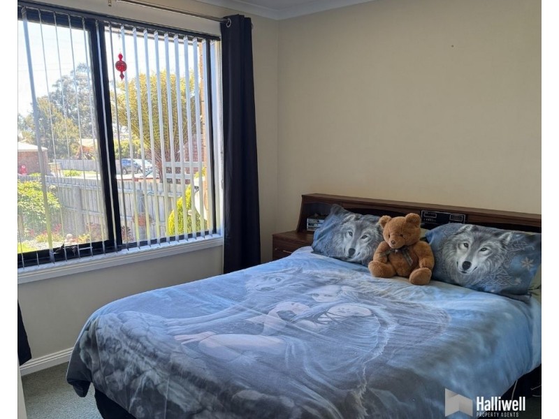 43 River Road, Ambleside TAS 7310