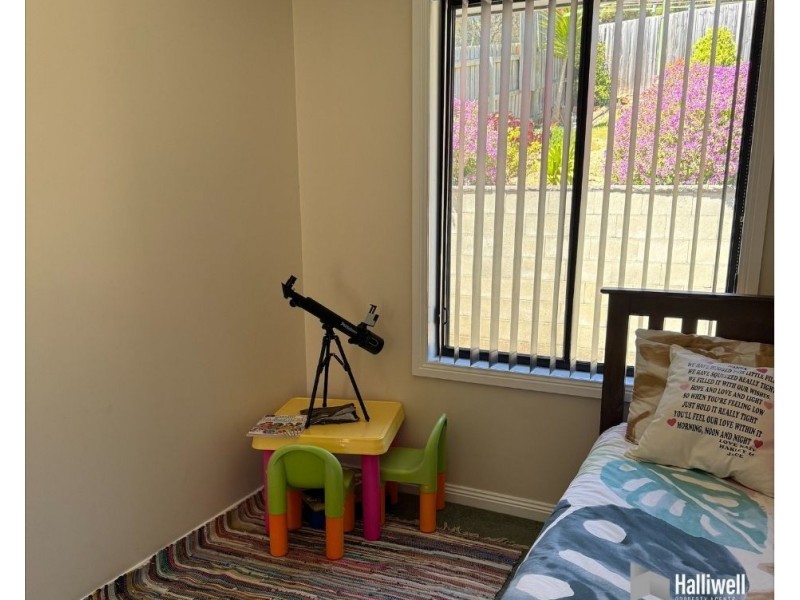 43 River Road, Ambleside TAS 7310