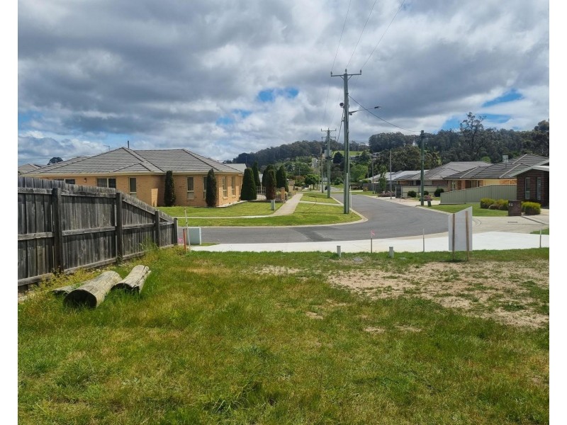 1,2 & 3 Harley Court, Latrobe TAS 7307
