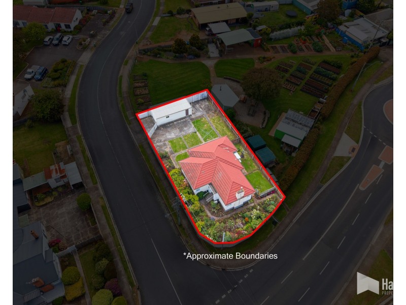 74 Middle Road, Devonport TAS 7310