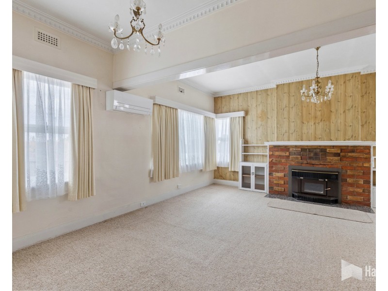 74 Middle Road, Devonport TAS 7310