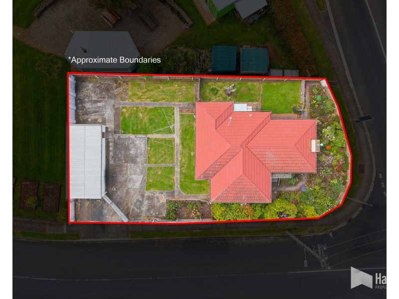 74 Middle Road, Devonport TAS 7310
