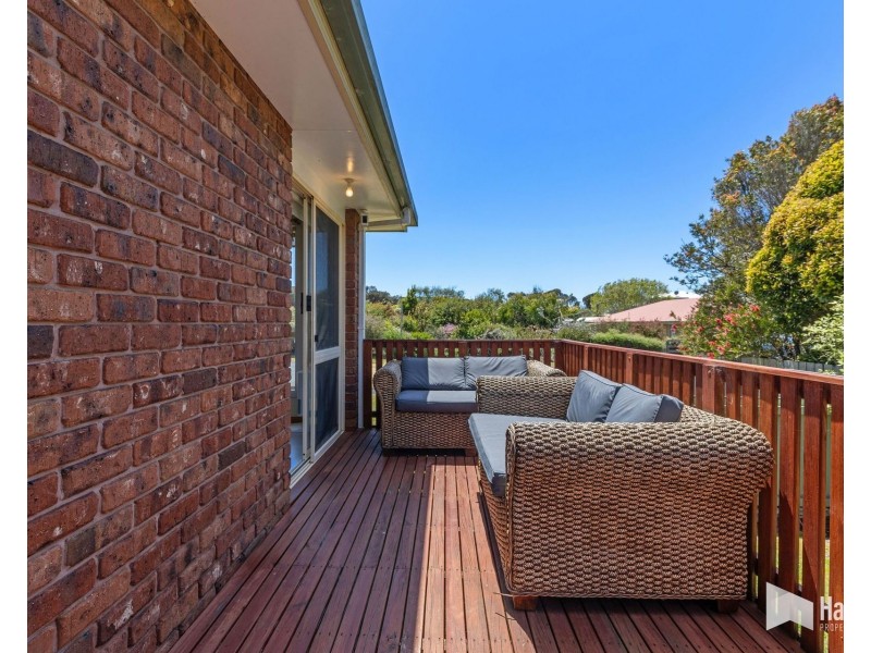 6 Vine Street, Hawley Beach TAS 7307