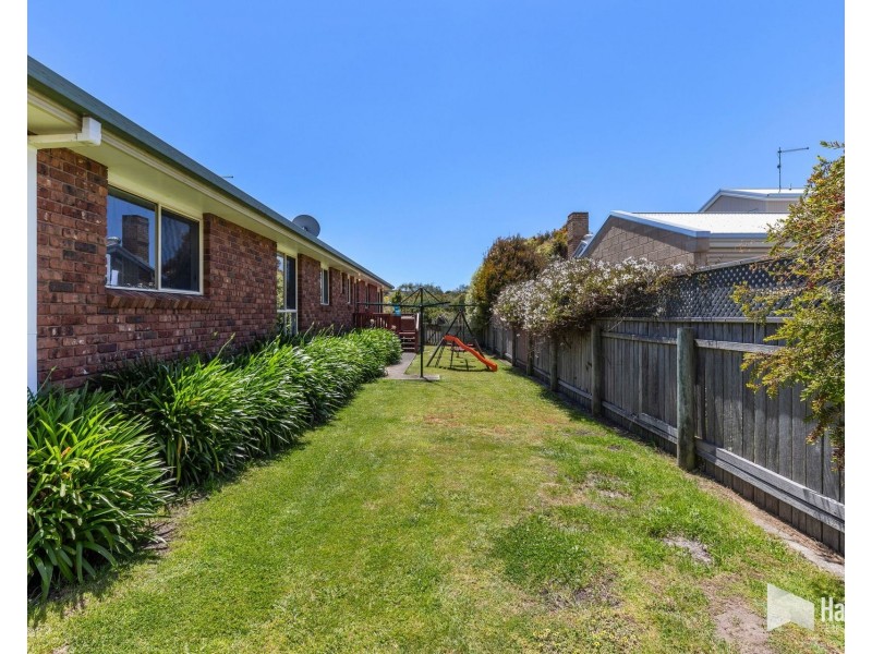 6 Vine Street, Hawley Beach TAS 7307