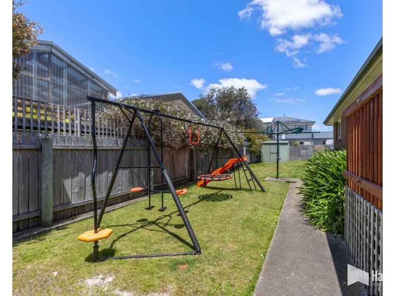 6 Vine Street, Hawley Beach TAS 7307