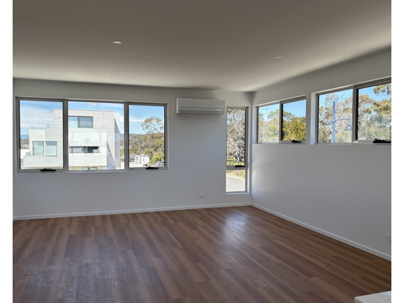 1/60 Taroona Street, Hawley Beach TAS 7307