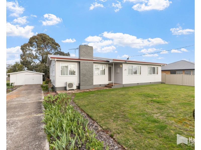 22 Henry Street, Sheffield TAS 7306