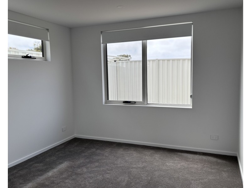 2/60 Taroona Street, Hawley Beach TAS 7307