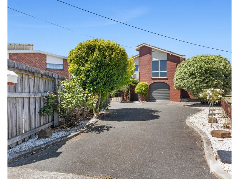 2 Glen Court, Devonport TAS 7310