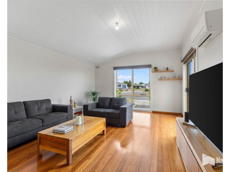 2 Glen Court, Devonport TAS 7310