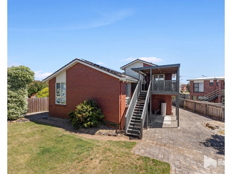 2 Glen Court, Devonport TAS 7310