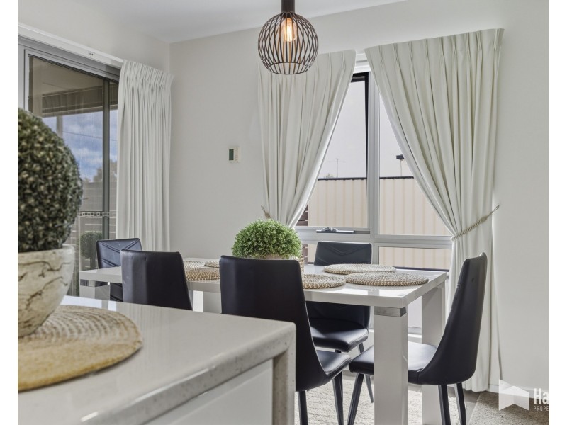 1/221 Stanley Street South, Latrobe TAS 7307