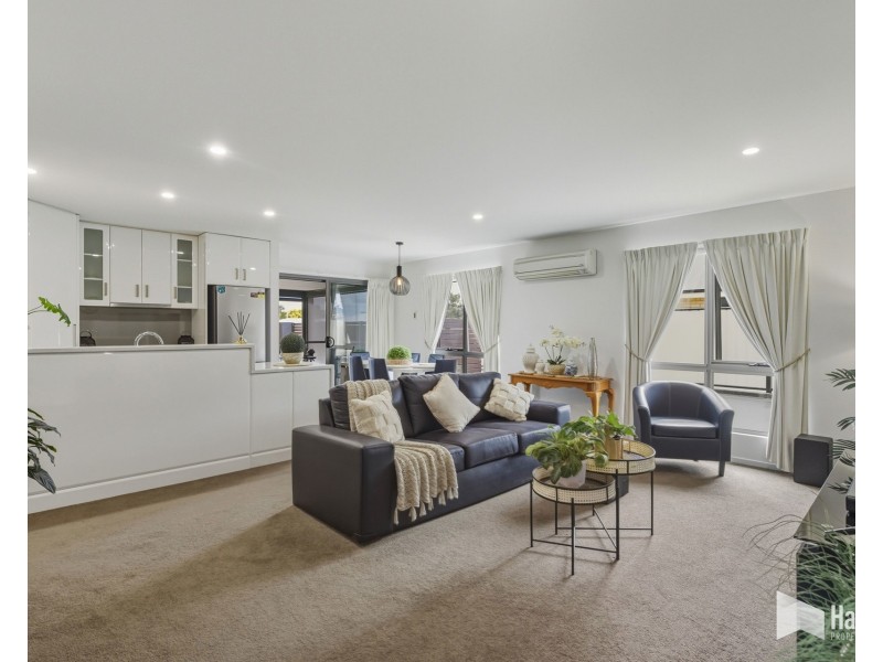 1/221 Stanley Street South, Latrobe TAS 7307