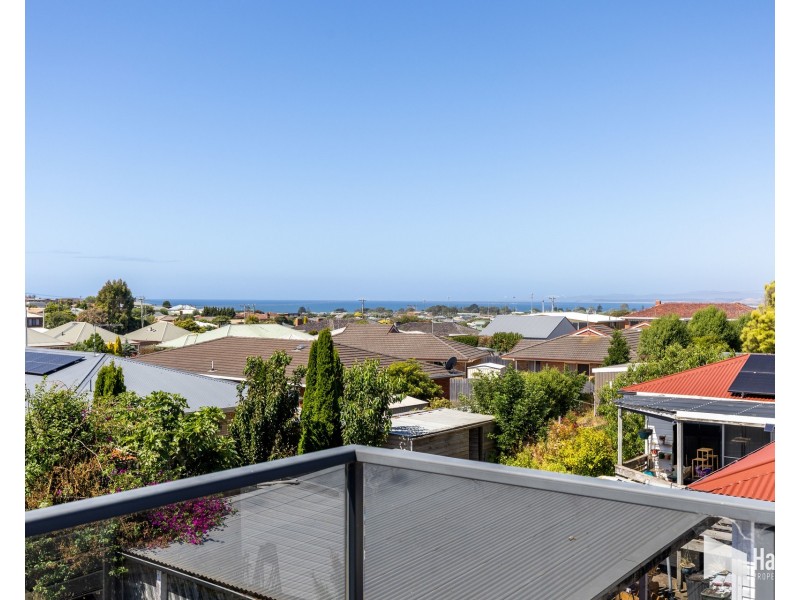 152 Parker Street, Devonport TAS 7310