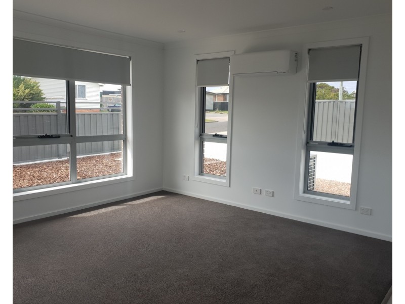 1/4 Tandara Place, East Devonport TAS 7310