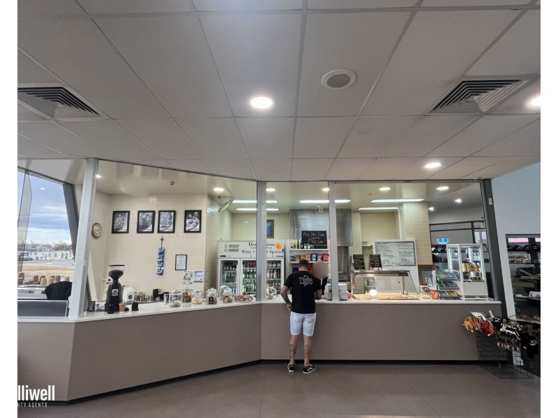 96-100 Airport Road, Devonport TAS 7310