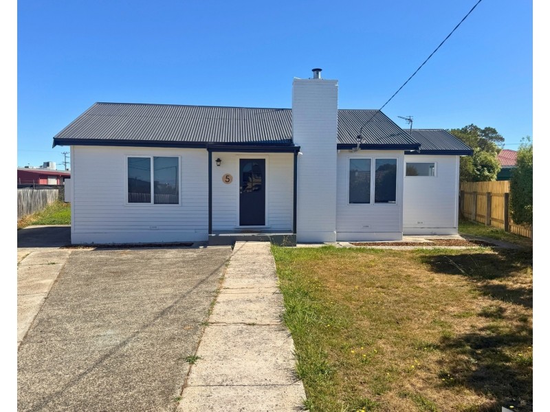5 Tasman Place, Devonport TAS 7310