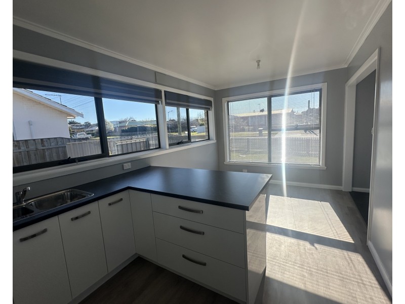 123 Tasman Street, Devonport TAS 7310