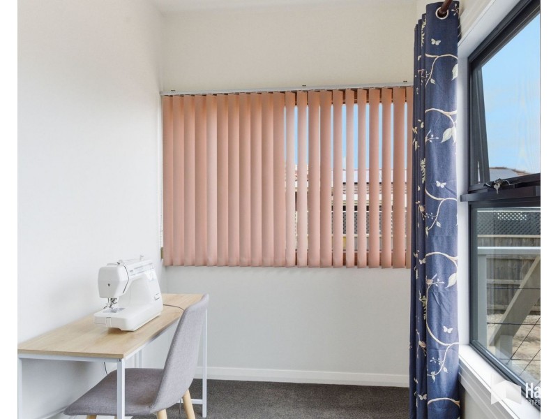 11 Hilltop Avenue, Devonport TAS 7310