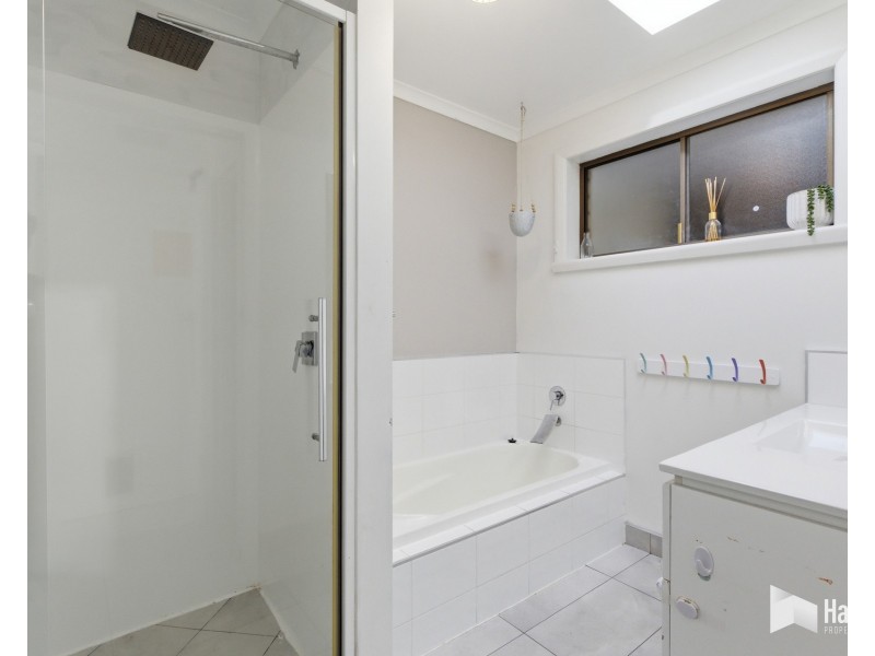 4 Seabreeze Avenue, Shearwater TAS 7307