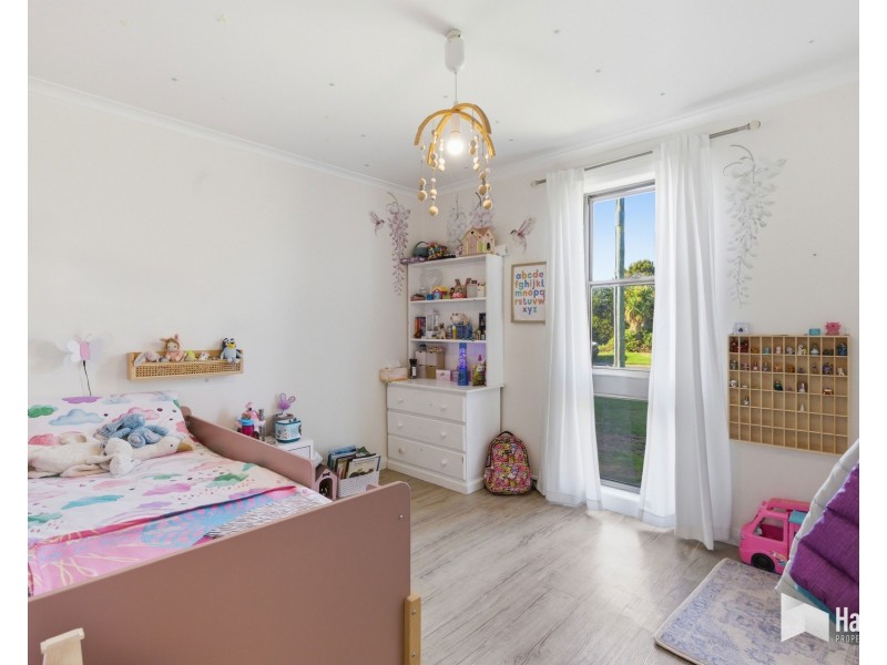 4 Seabreeze Avenue, Shearwater TAS 7307