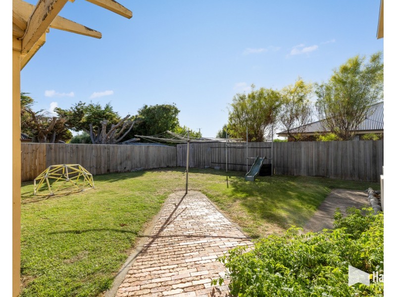 4 Seabreeze Avenue, Shearwater TAS 7307