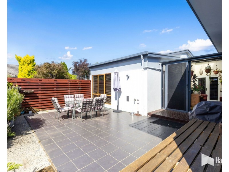 2 Inlet Court, Shearwater TAS 7307