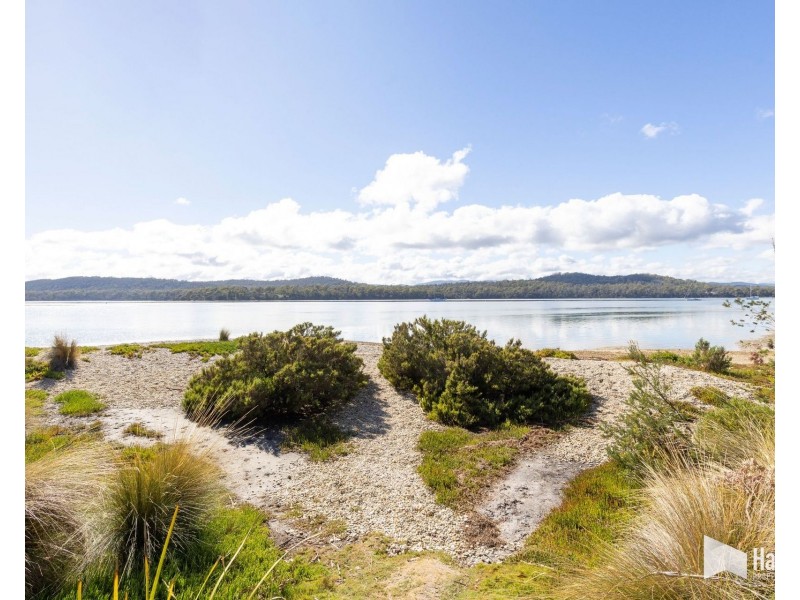 15 Squeaking Point Esplanade, Squeaking Point TAS 7307