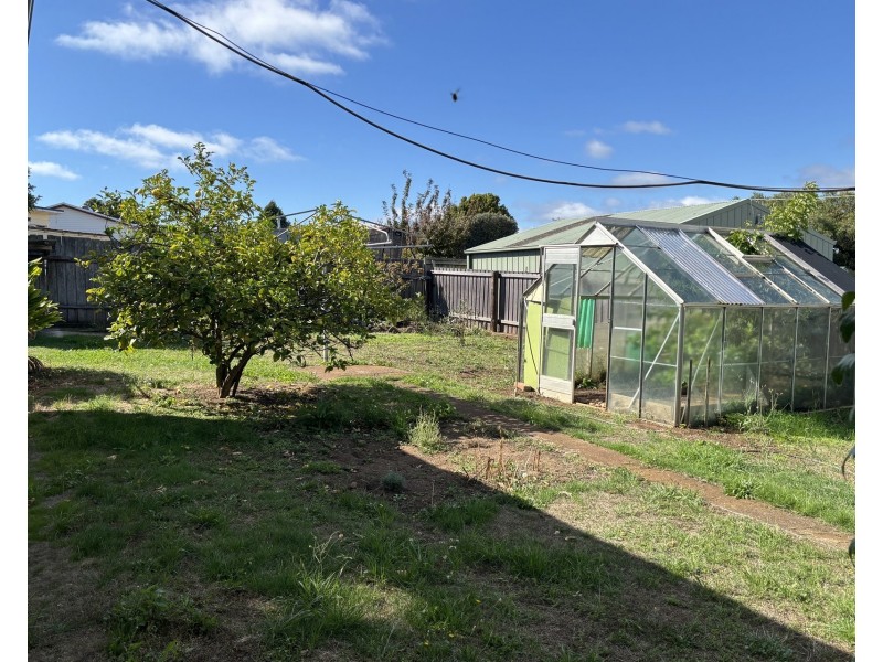 216 Steele Street, Devonport TAS 7310