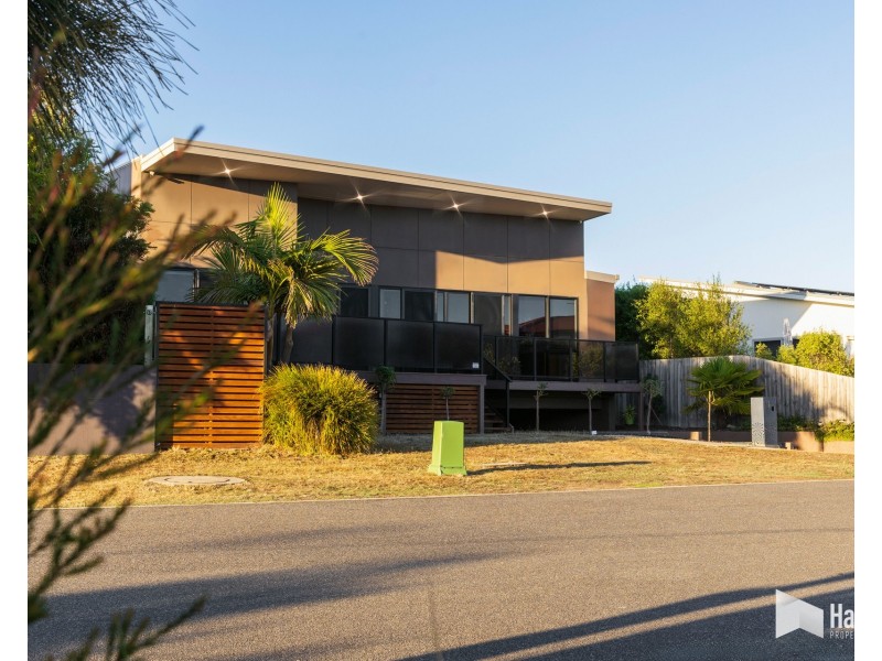 1 Cabernet Court, Hawley Beach TAS 7307