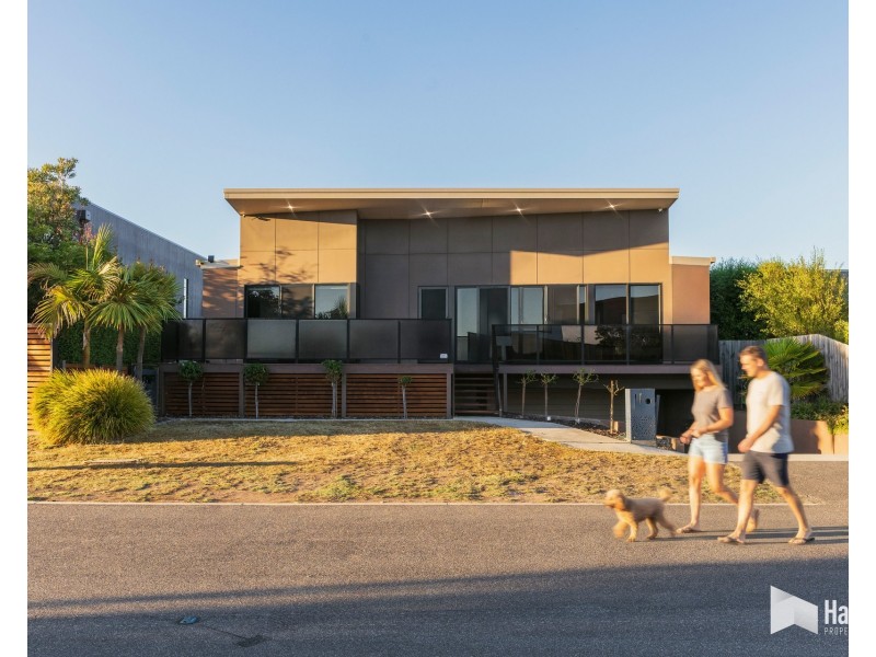 1 Cabernet Court, Hawley Beach TAS 7307