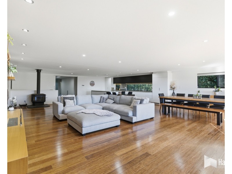 1 Cabernet Court, Hawley Beach TAS 7307